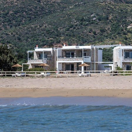 Cedar Bay Beachside Villas Palaiochora Ngoại thất bức ảnh